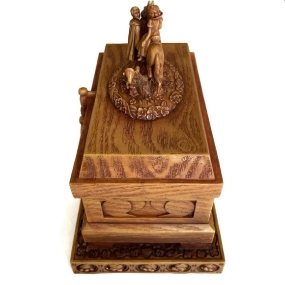 Rare Disney Showcase Collection Snow White Heirloom Box by Robert Olszewski - Picture 6 of 13